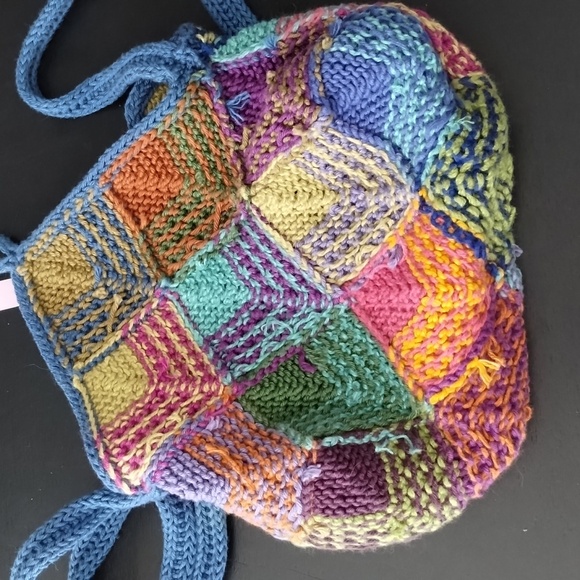 Handmade crochet small crossbody purse multicolor patchwork button closure - Picture 7 of 8